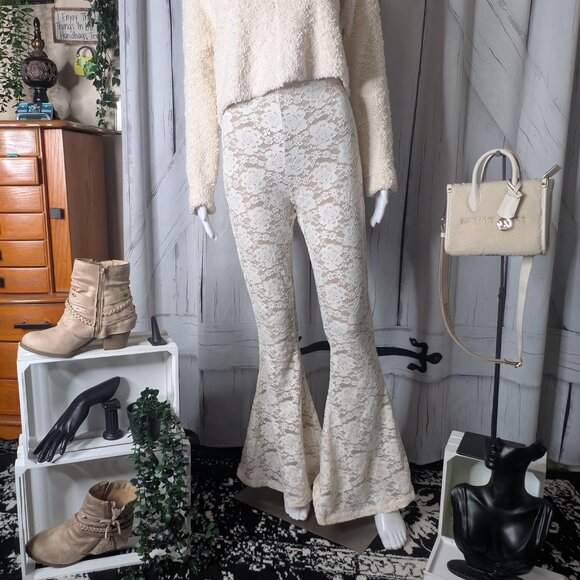 JOYFOLIE Abril Lace Wide Flare Pants in Cream MEDIUM NWOT - Picture 2 of 10